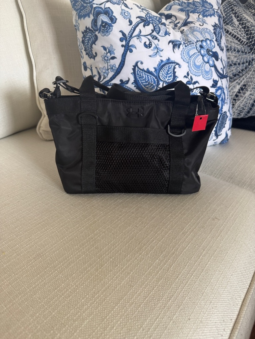 Under Armour Black Compact Nylon Tote with Front Mesh Pocket - Picture 2 of 5